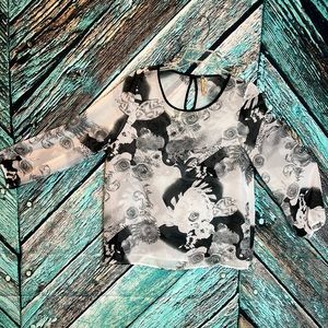 Women's Floral Puff-Sleeve Blouse (M, Black/Silver)